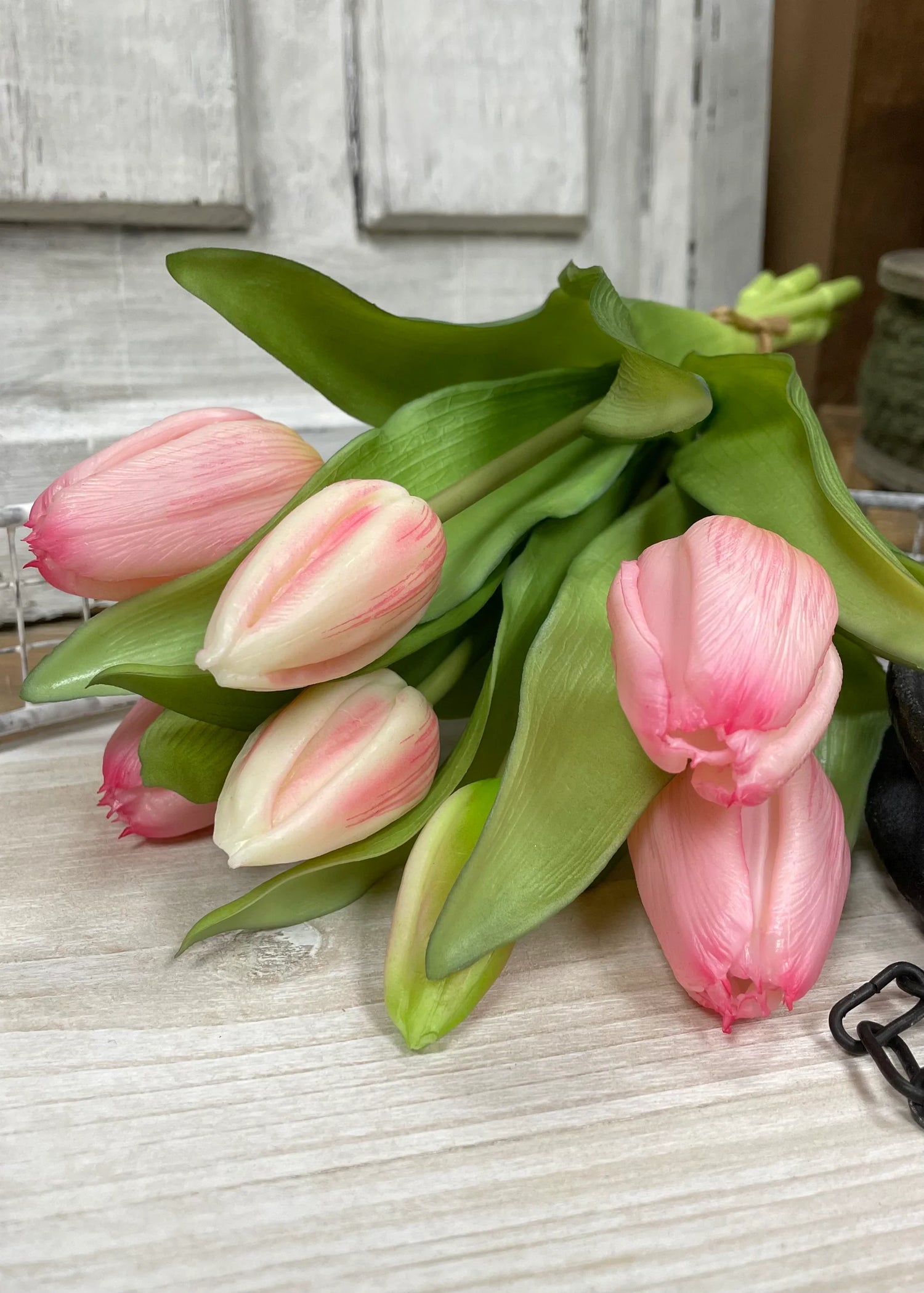 12" FRESH TOUCH PINK FORMOSA TULIP BUNDLE (4 FLOWERS & 3 BUDS TO A BUNDLE)