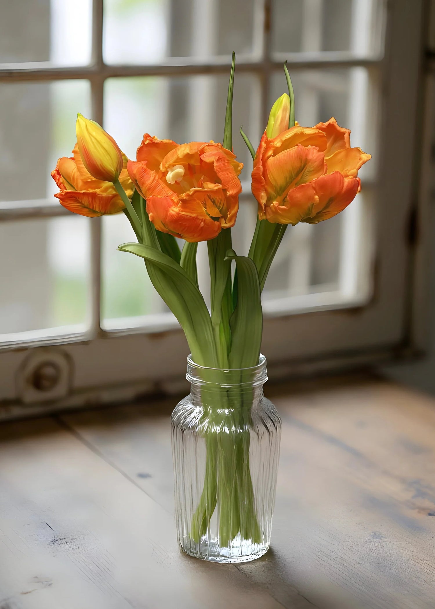 16" FRESH TOUCH WHITE/GREEN TULIPA PARROT TULIP BUNDLE (3 FLOWERS & 2 BUDS TO A BUNDLE)