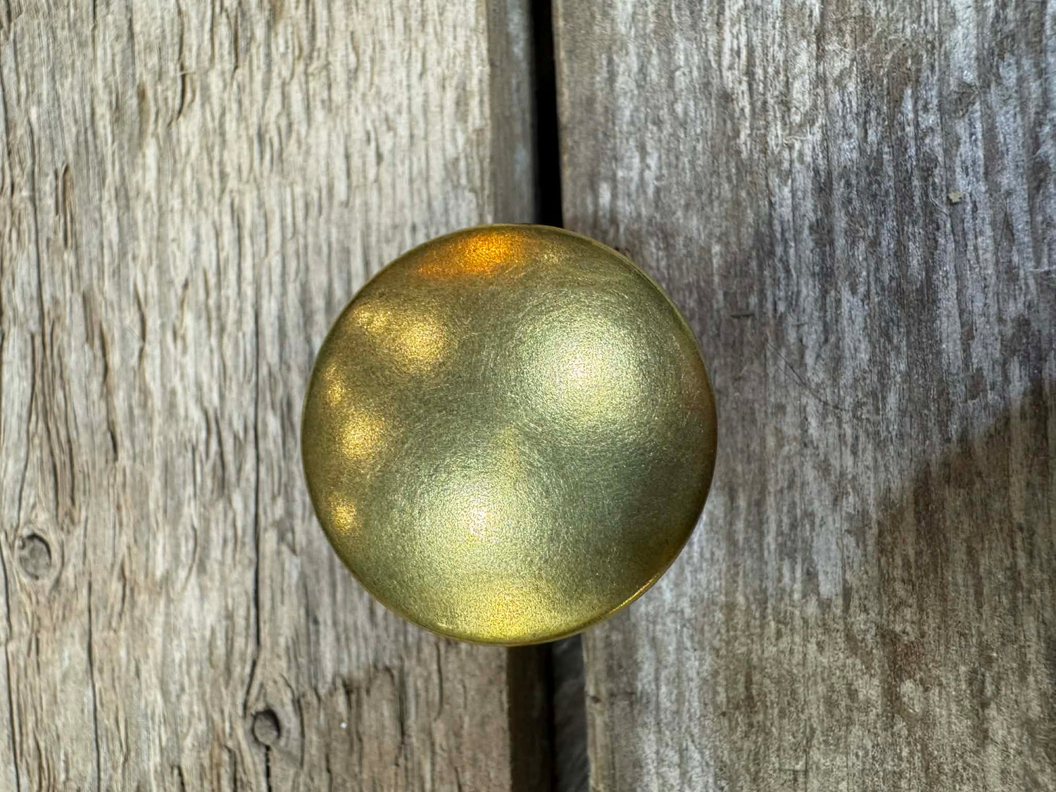 KNOB IRON AGED GOLD
