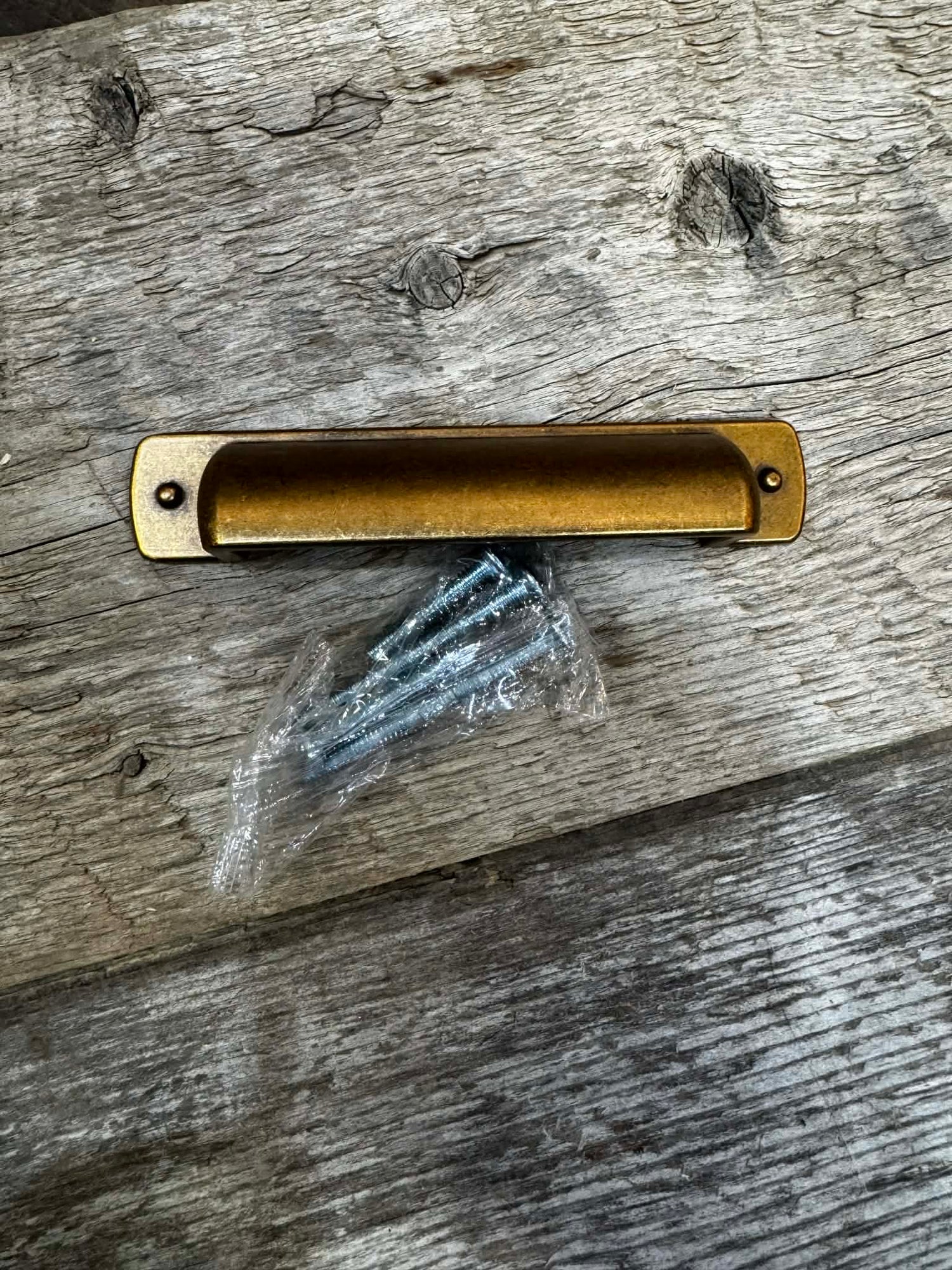 3 Inch(76mm) Brushed Brass Kitchen Cabinet Handle-ONE