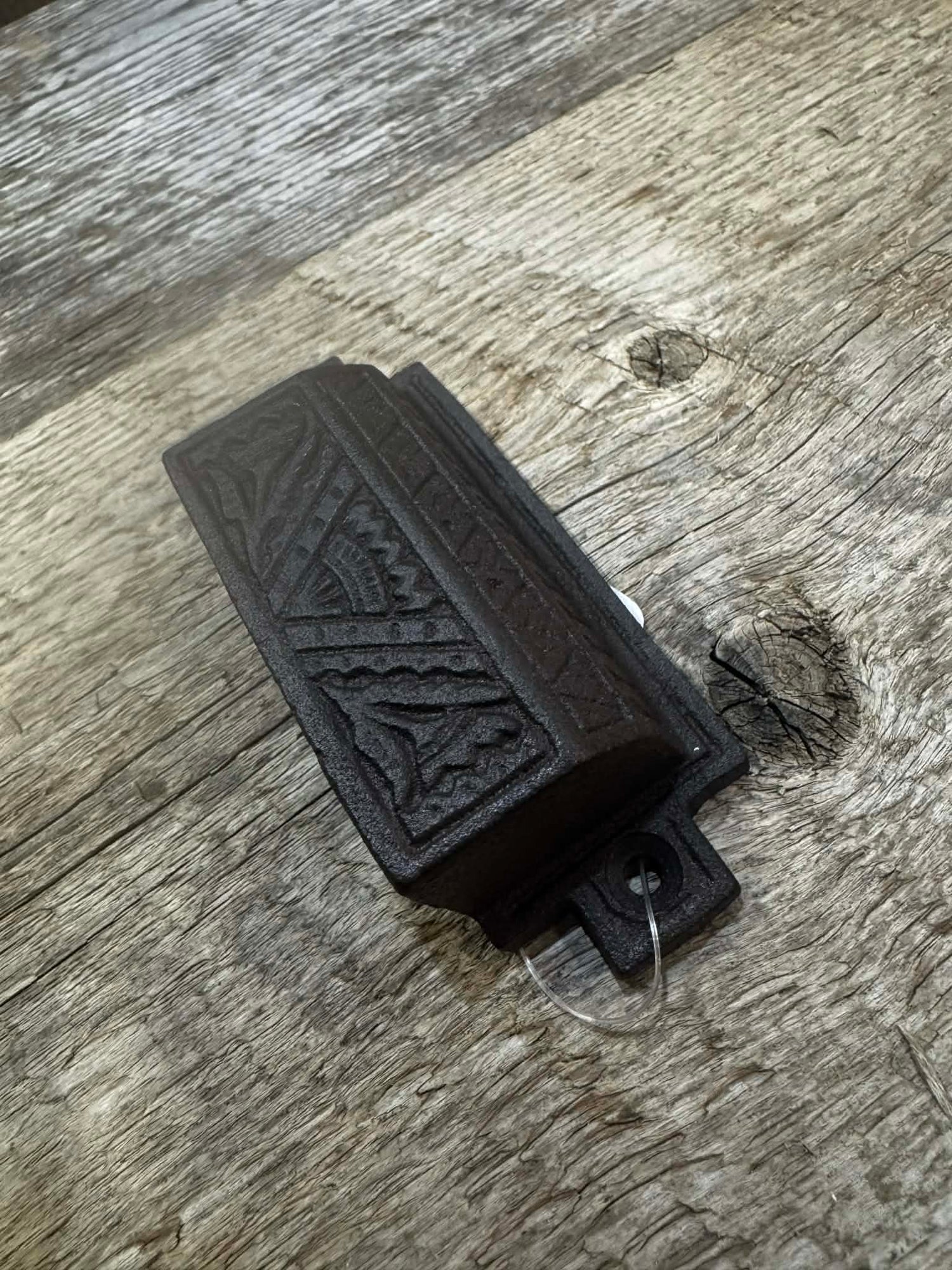 #68 IRON PULL, ORNATE BROWNISH/BLK