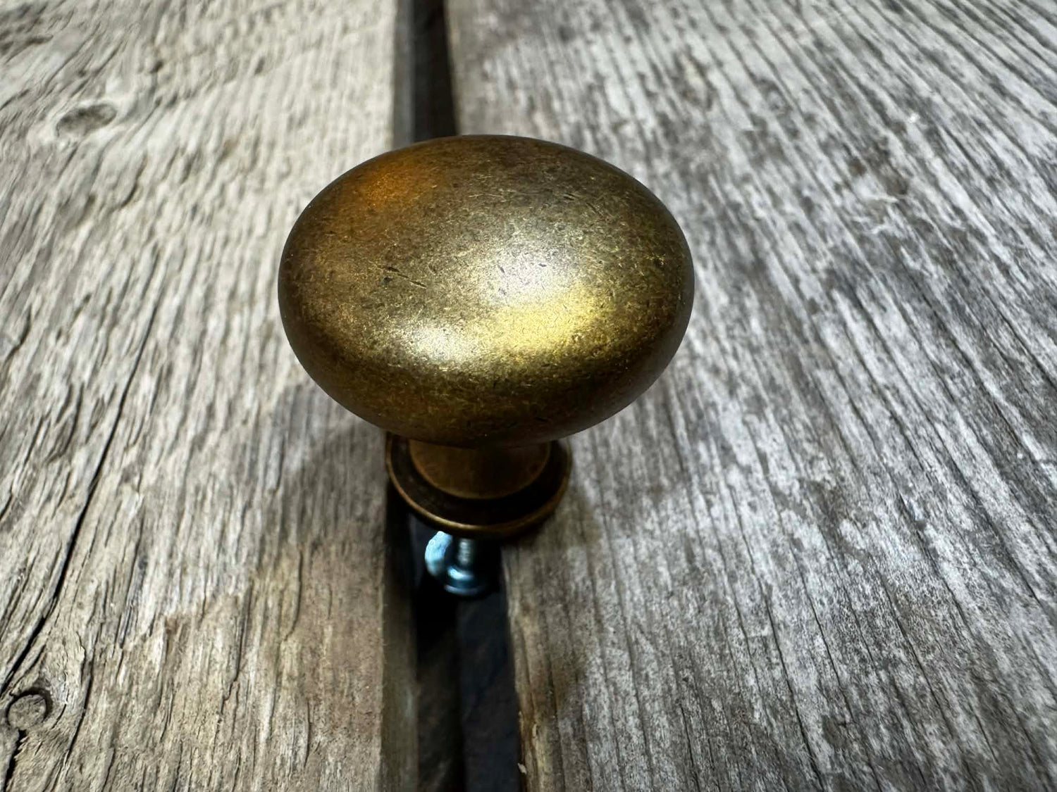 KNOB IRON AGED COPPER