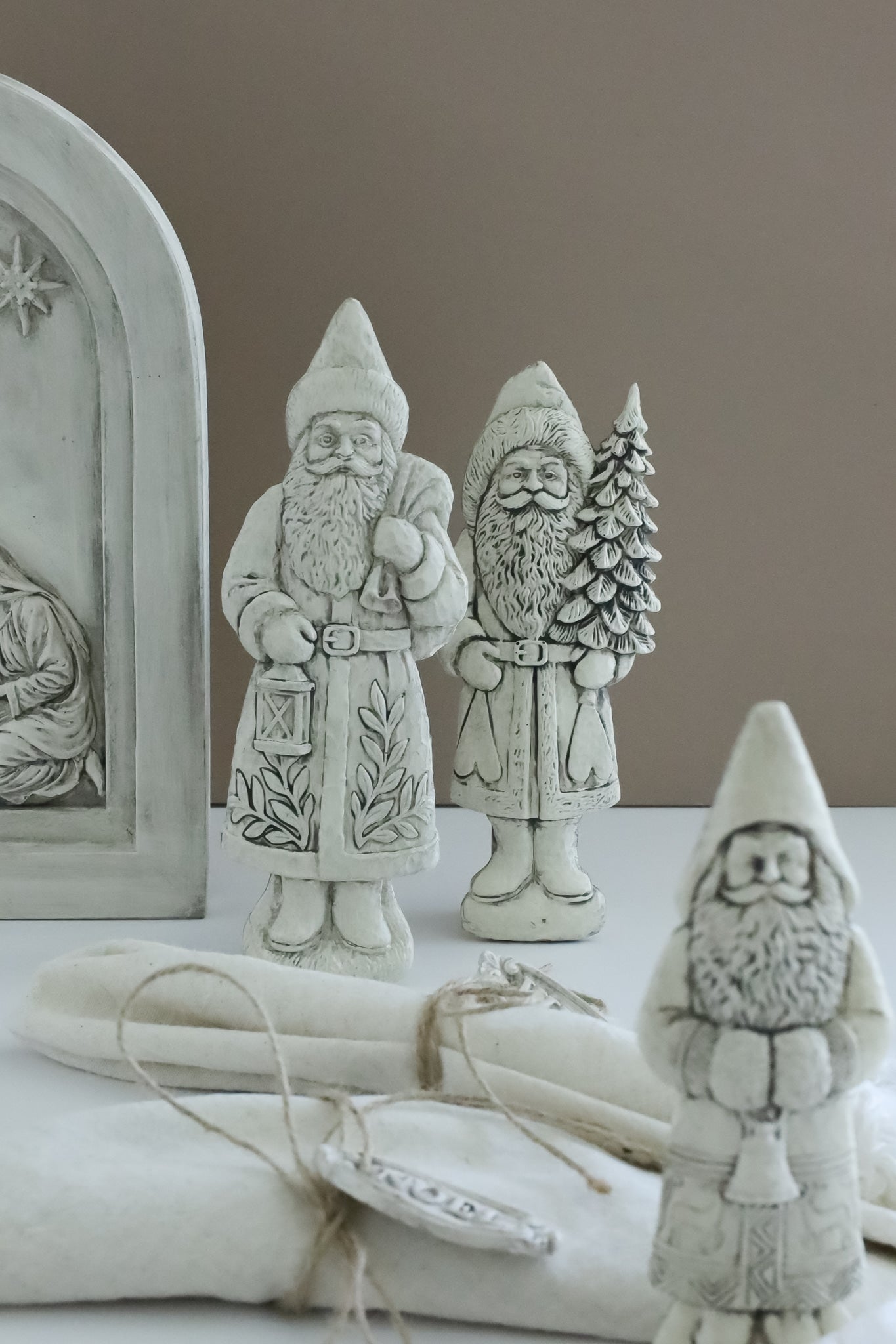 Belsnickel IOD Decor Mould (6" x 10")