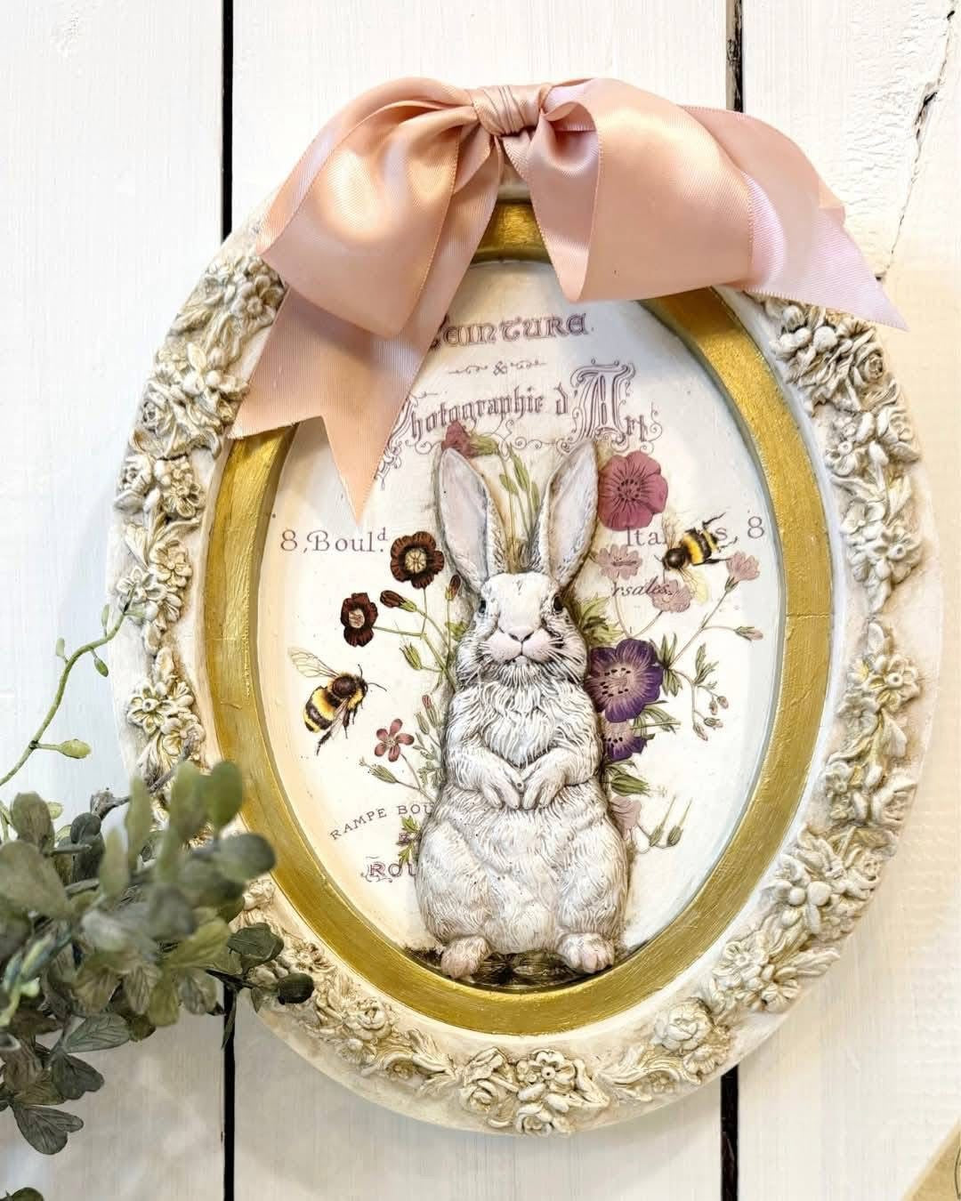 Les Lapins IOD Decor Mould (6″x10″)