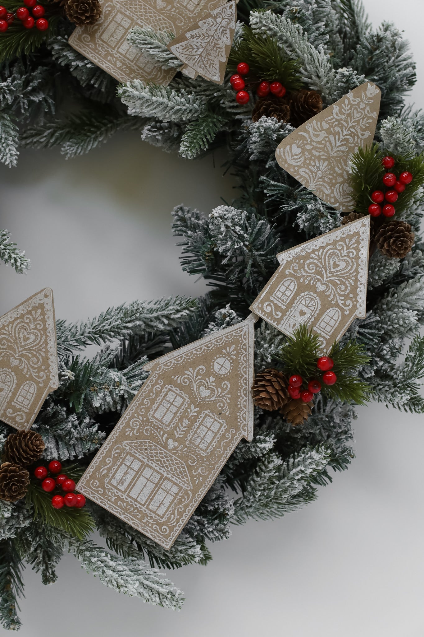 Gingerbread Lane IOD Stamp (12″x 12″)