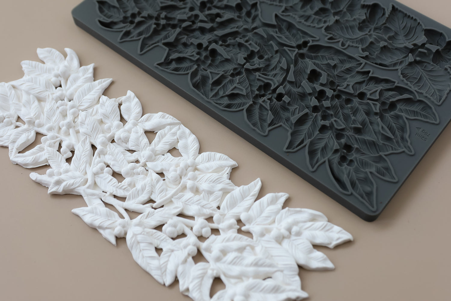 Hazel & Bay IOD Decor Mould (6" x 10")