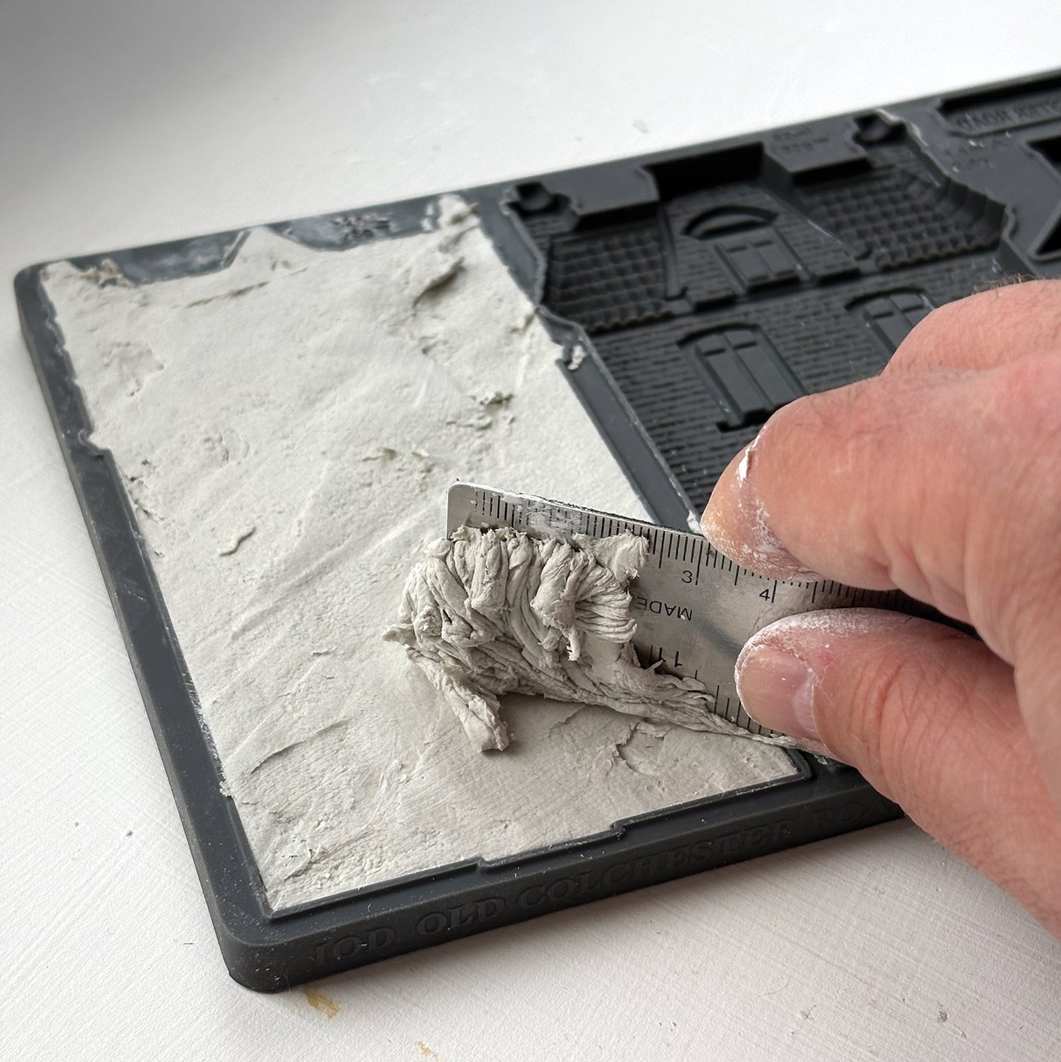 Old Colchester Road IOD Decor Mould (6" x 10")