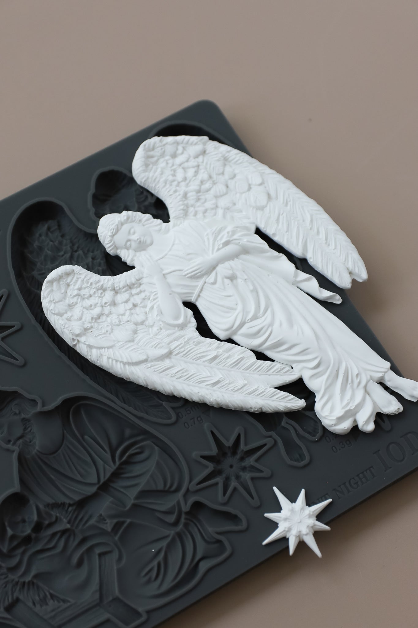 Silent Night IOD Decor Mould (6" x 10")