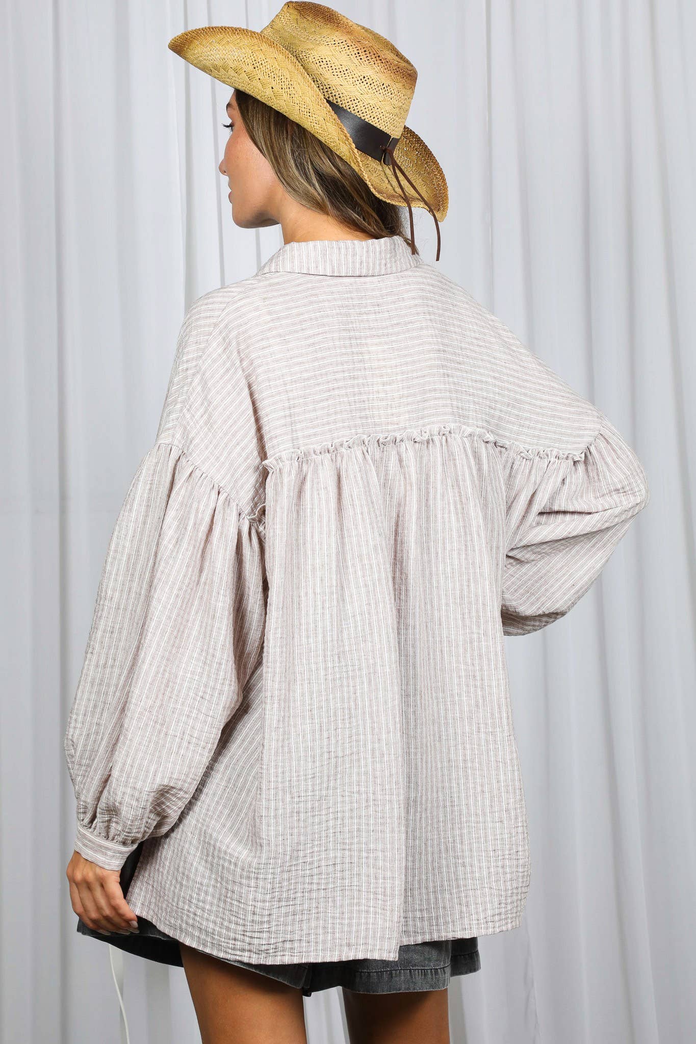 Stripe Print Long Balloon Sleeve Oversized Shirt VT83068: Taupe / M