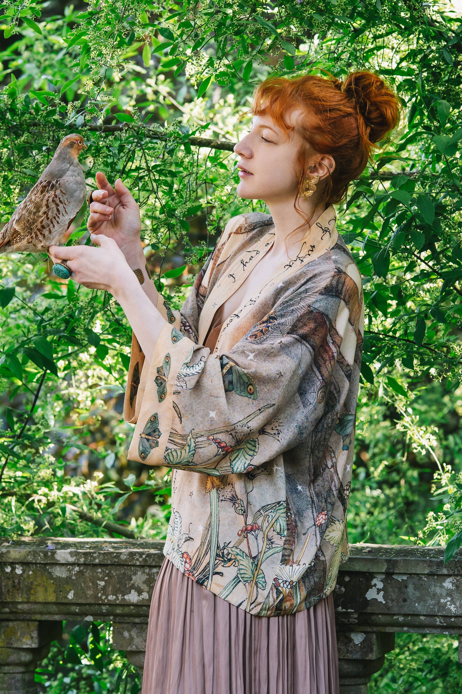 Lovelight Pixie Cropped Kimono w/ woodland swallow & stars