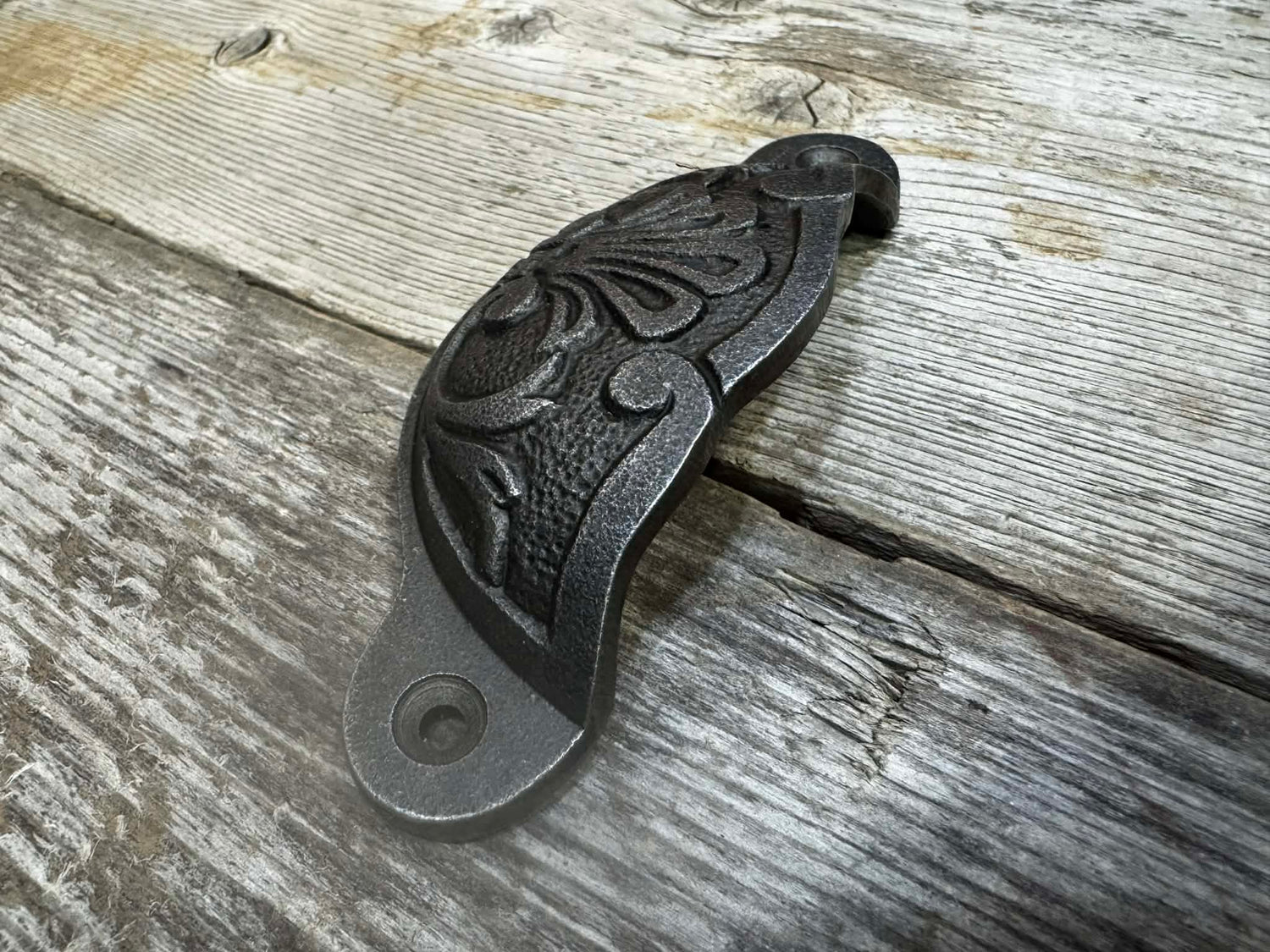 #54  IRON PULL, ORNATE