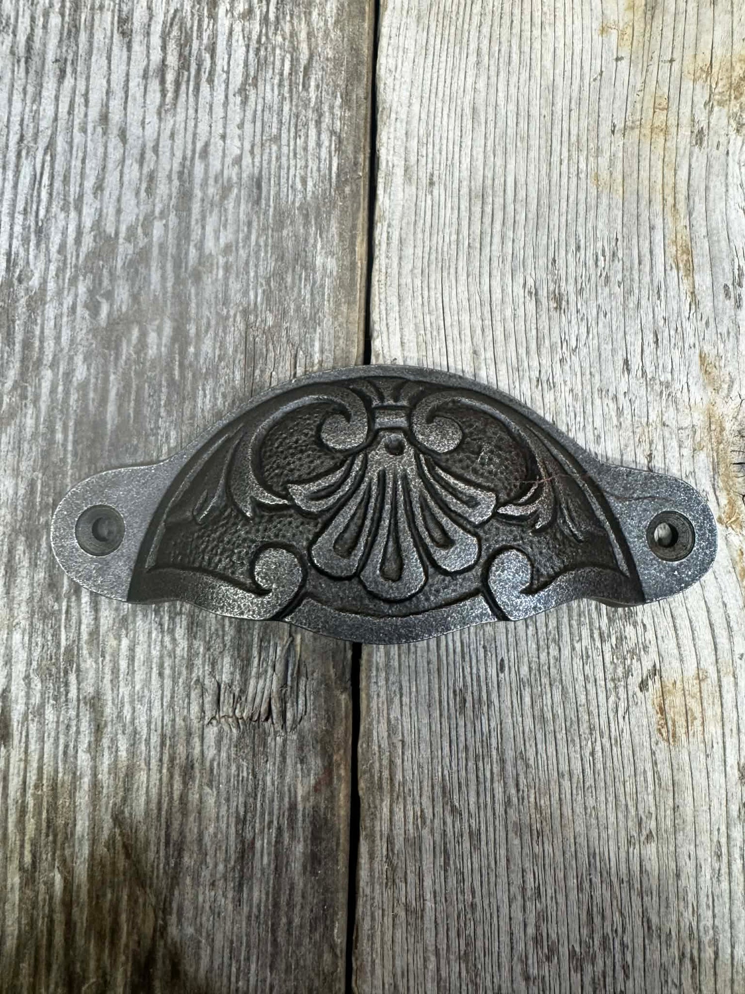 #54  IRON PULL, ORNATE