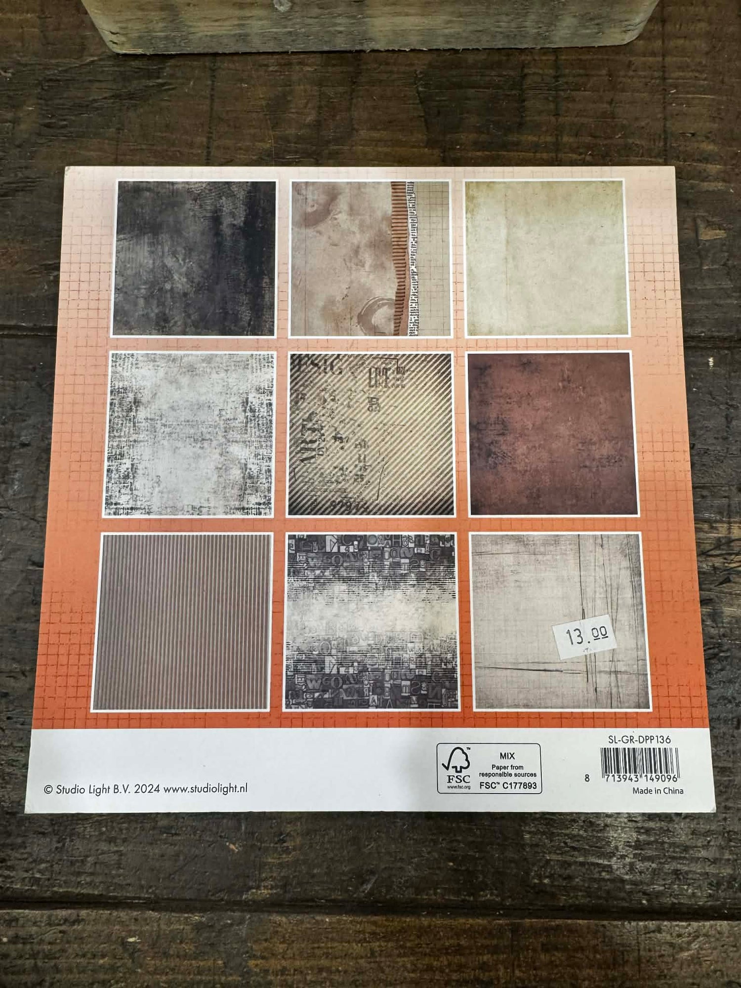 GRUNGE COLLECTION PAPER-STUDIO LIGHT