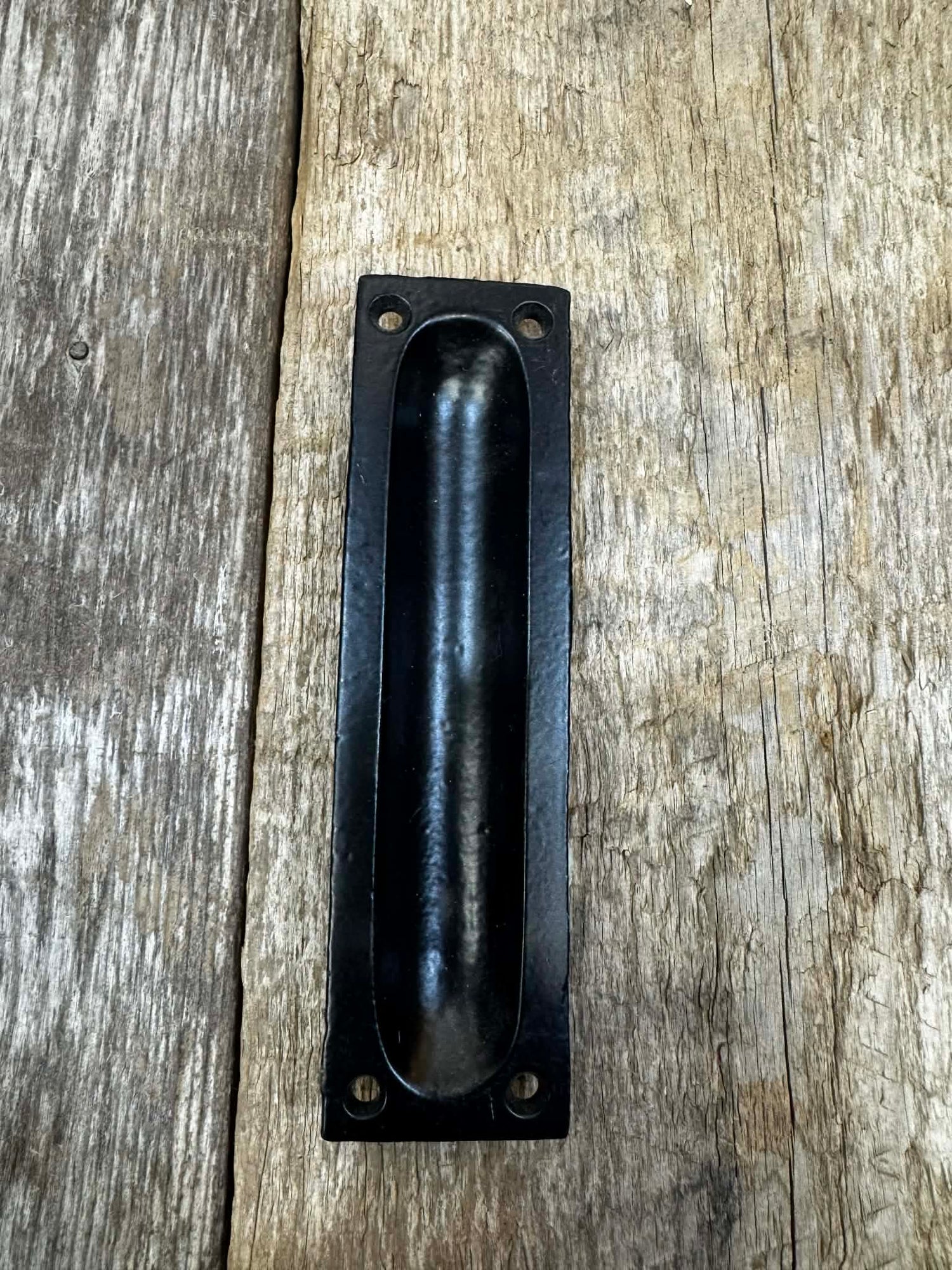 #139 RECESSED BARN DOOR HANDLE -BLACK
