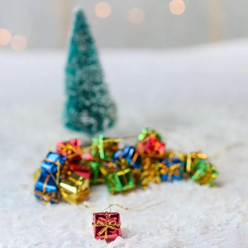 1/2" Miniature Foil Gift Boxes - Pack of 24