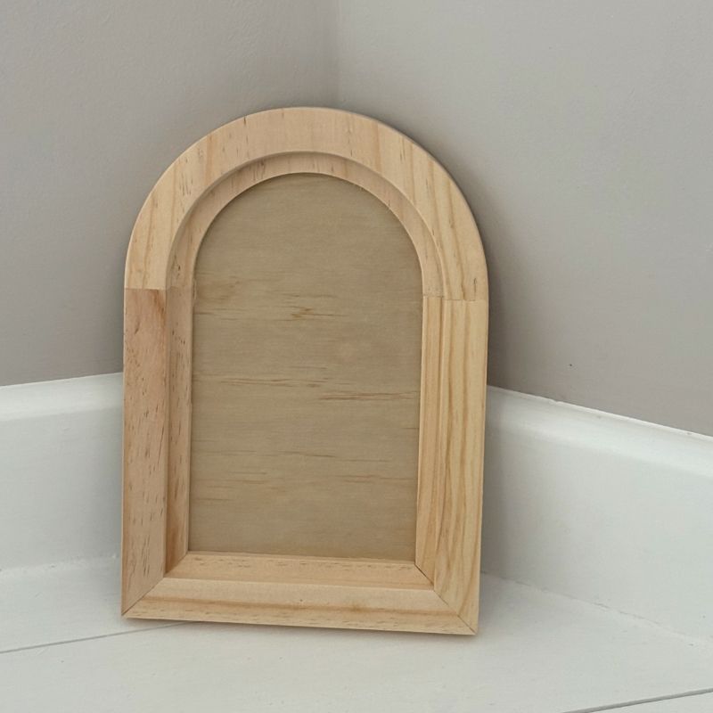 Small IOD Arched Wood Gallery Blank – Approx 7″ x 10″