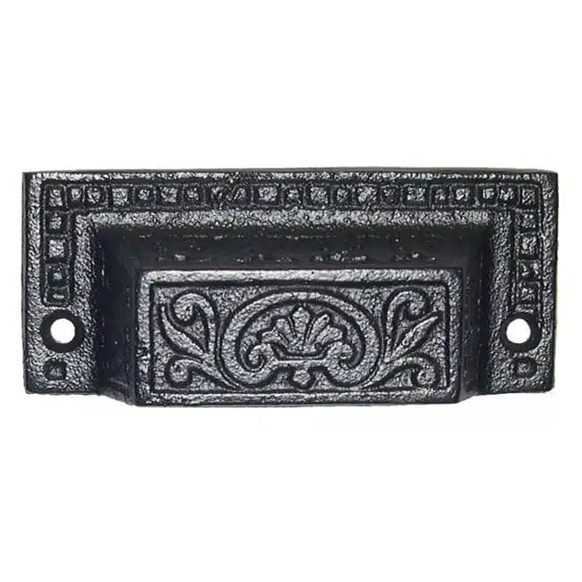 Black Victorian Square Cup Pull